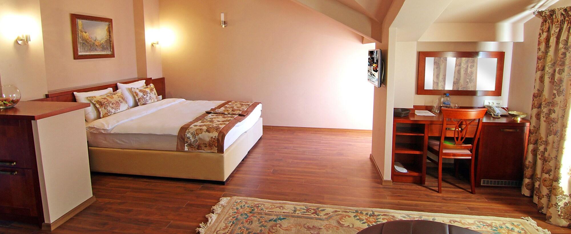 Hotel Vlaho Skopje Luaran gambar
