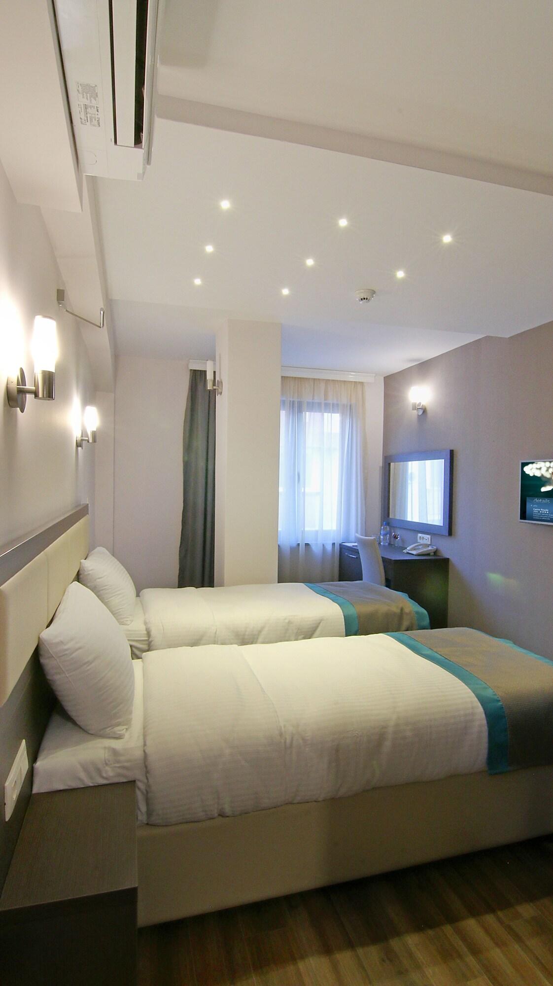 Hotel Vlaho Skopje Luaran gambar