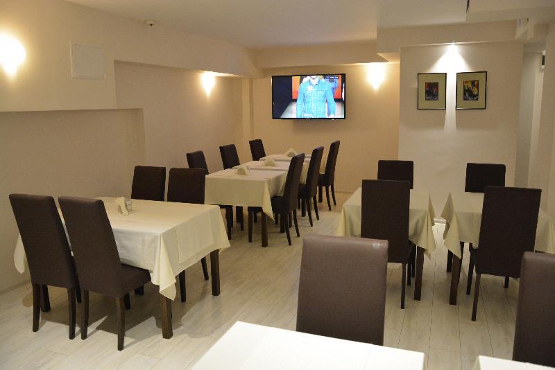 Hotel Vlaho Skopje Luaran gambar